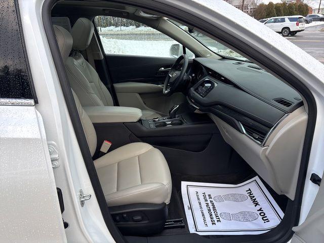 used 2020 Cadillac XT4 car, priced at $22,707