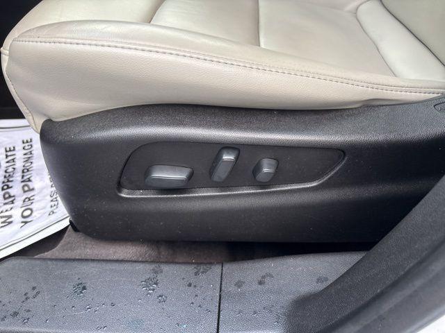 used 2020 Cadillac XT4 car, priced at $22,707