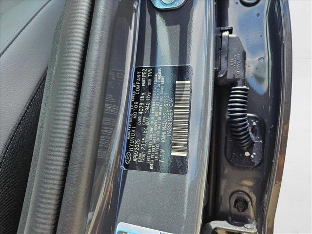 new 2025 Hyundai ELANTRA HEV car, priced at $30,052