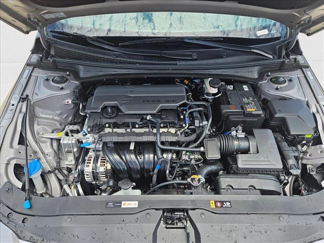 new 2025 Hyundai Elantra car, priced at $27,058