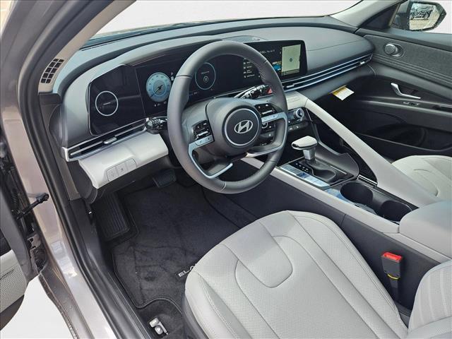 new 2025 Hyundai Elantra car, priced at $27,058