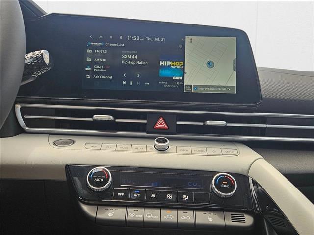 new 2025 Hyundai Elantra car, priced at $27,058