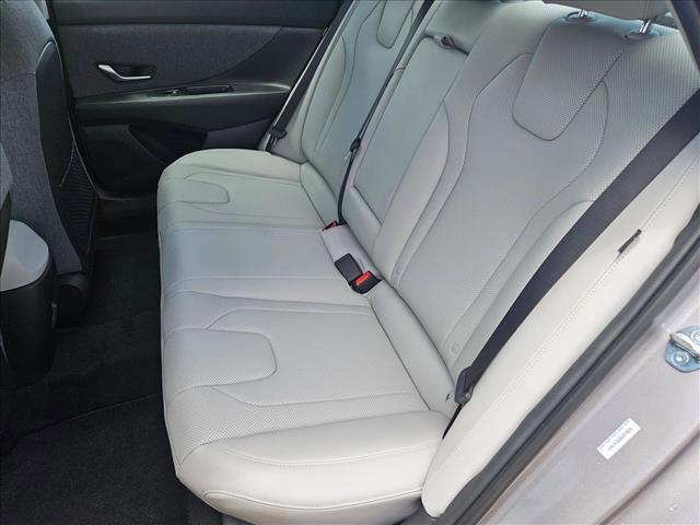 new 2025 Hyundai Elantra car, priced at $27,058