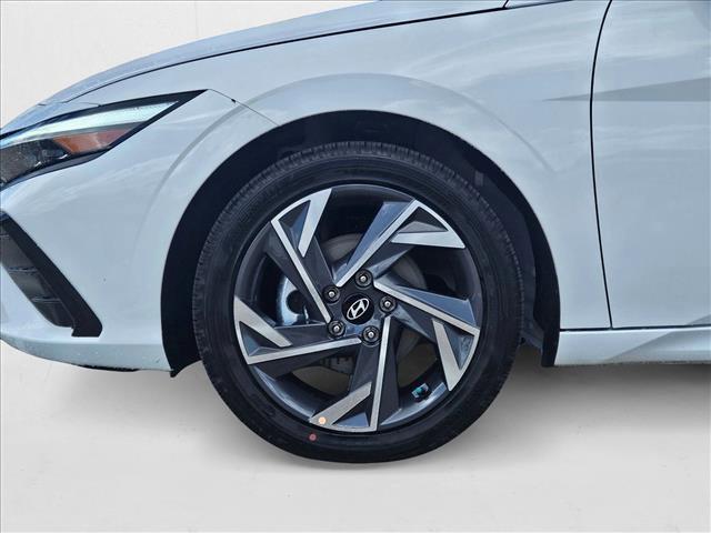 new 2025 Hyundai ELANTRA HEV car, priced at $30,657