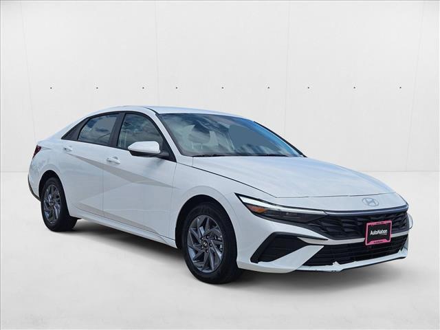 new 2025 Hyundai ELANTRA HEV car, priced at $26,455