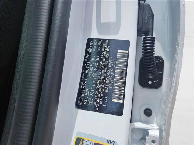 new 2025 Hyundai ELANTRA HEV car, priced at $26,455