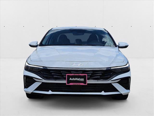 new 2025 Hyundai Elantra car, priced at $27,538