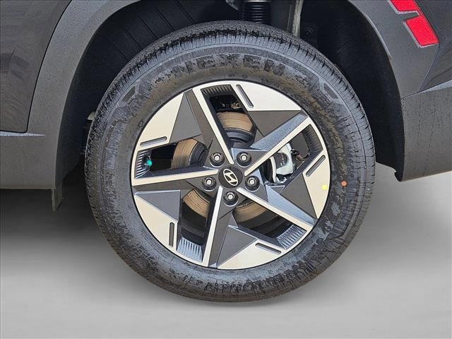 new 2026 Hyundai TUCSON Hybrid car, priced at $36,135