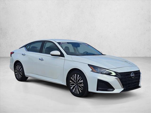 used 2023 Nissan Altima car, priced at $17,419