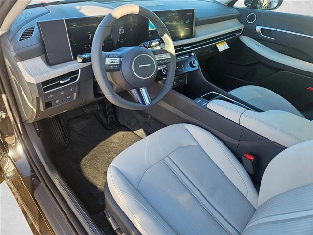 new 2026 Hyundai Sonata Hybrid car, priced at $34,095