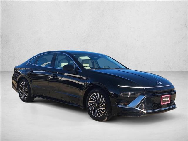 new 2026 Hyundai Sonata Hybrid car, priced at $34,095