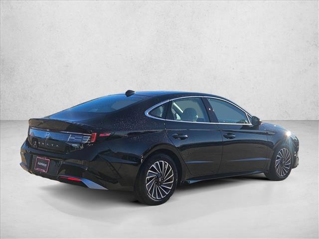 new 2026 Hyundai Sonata Hybrid car, priced at $34,095