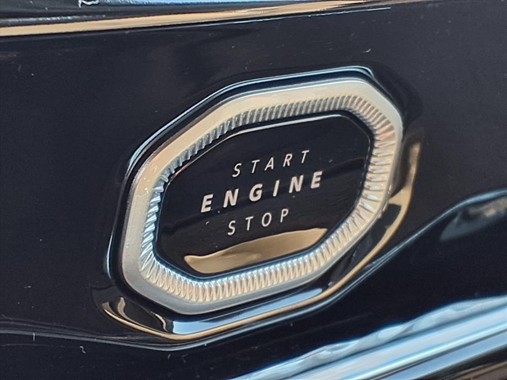 new 2026 Jeep Grand Cherokee car, priced at $42,038