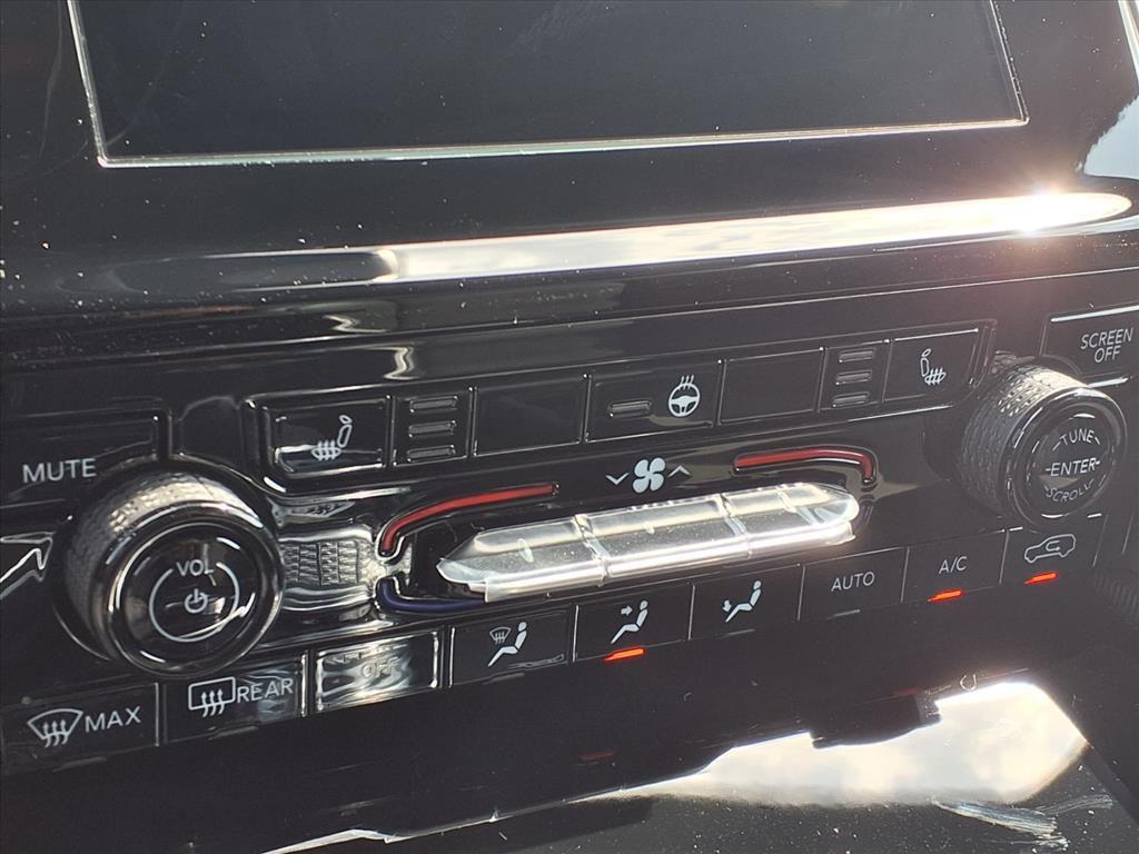 new 2025 Jeep Grand Cherokee car, priced at $39,716