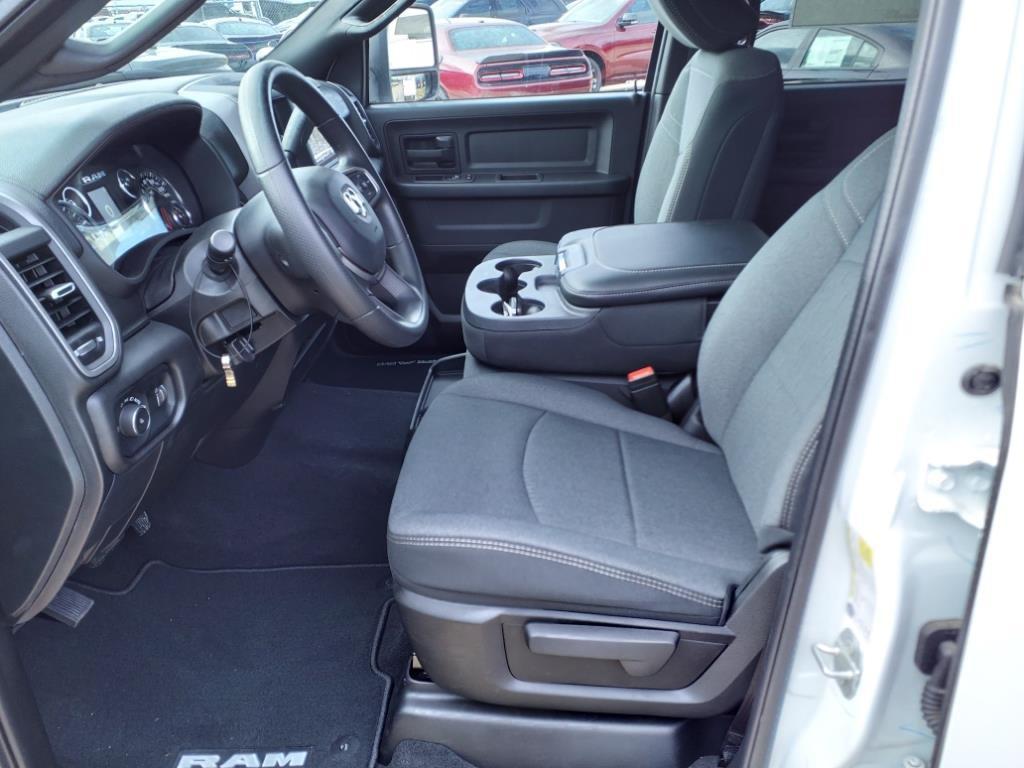 new 2024 Ram 3500 car, priced at $75,318