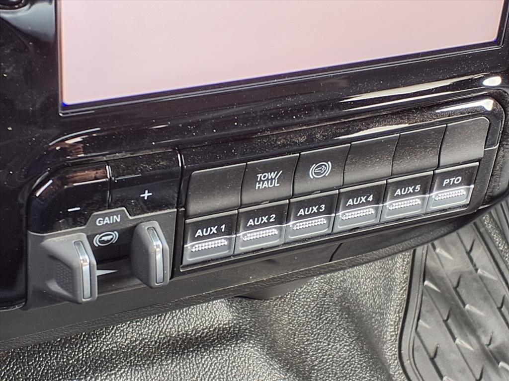 new 2026 Ram 3500 car, priced at $61,867