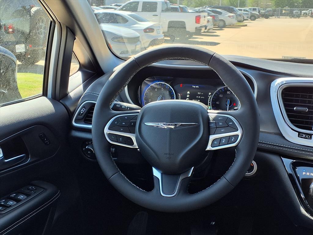 new 2026 Chrysler Pacifica car, priced at $42,837