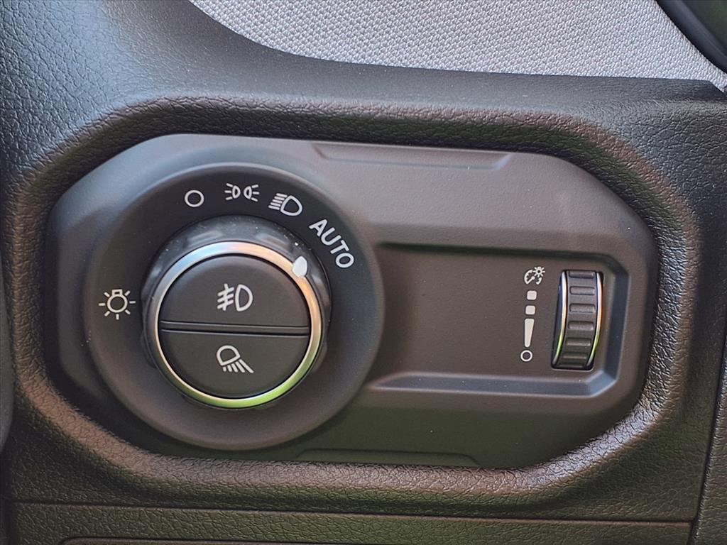 new 2025 Jeep Gladiator car, priced at $43,997