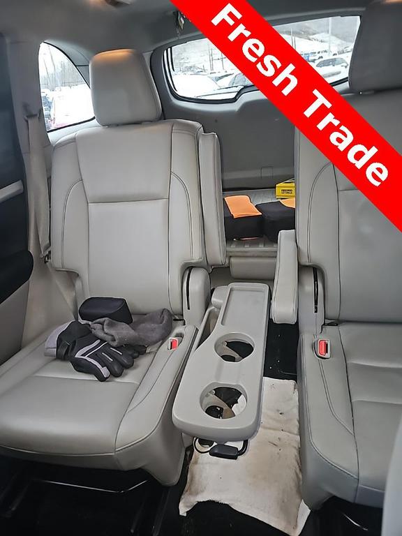 used 2019 Toyota Highlander car, priced at $23,250