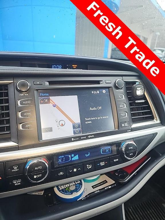 used 2019 Toyota Highlander car, priced at $23,250