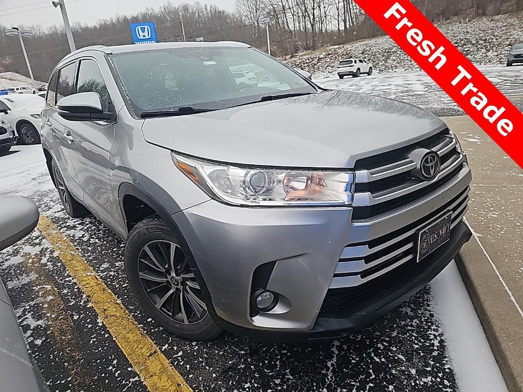 used 2019 Toyota Highlander car, priced at $23,250