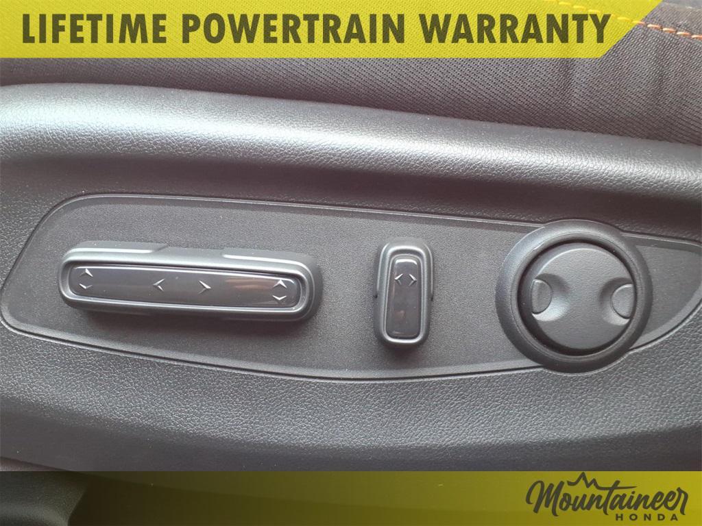 new 2026 Honda CR-V Hybrid car, priced at $38,764