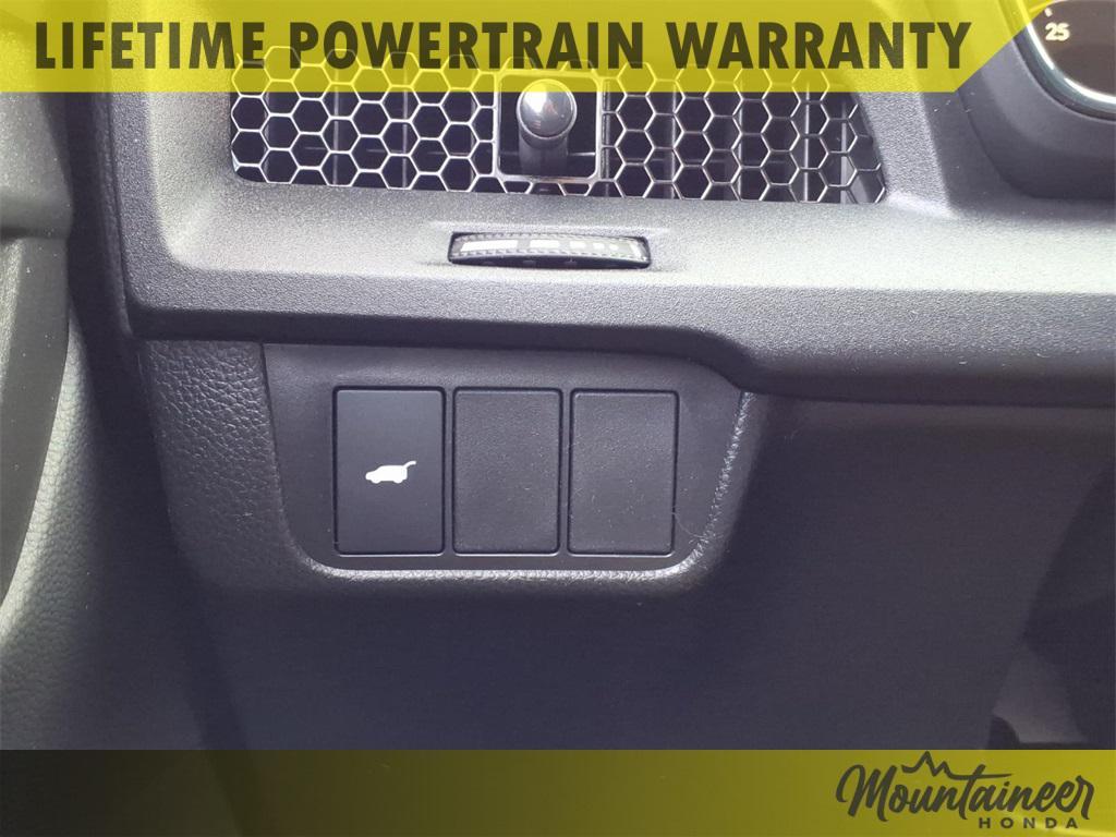 new 2026 Honda CR-V Hybrid car, priced at $38,764