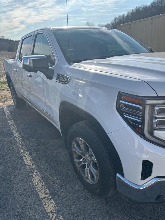 used 2025 GMC Sierra 1500 car, priced at $45,000