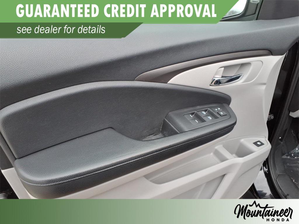 used 2017 Honda Pilot car, priced at $17,500