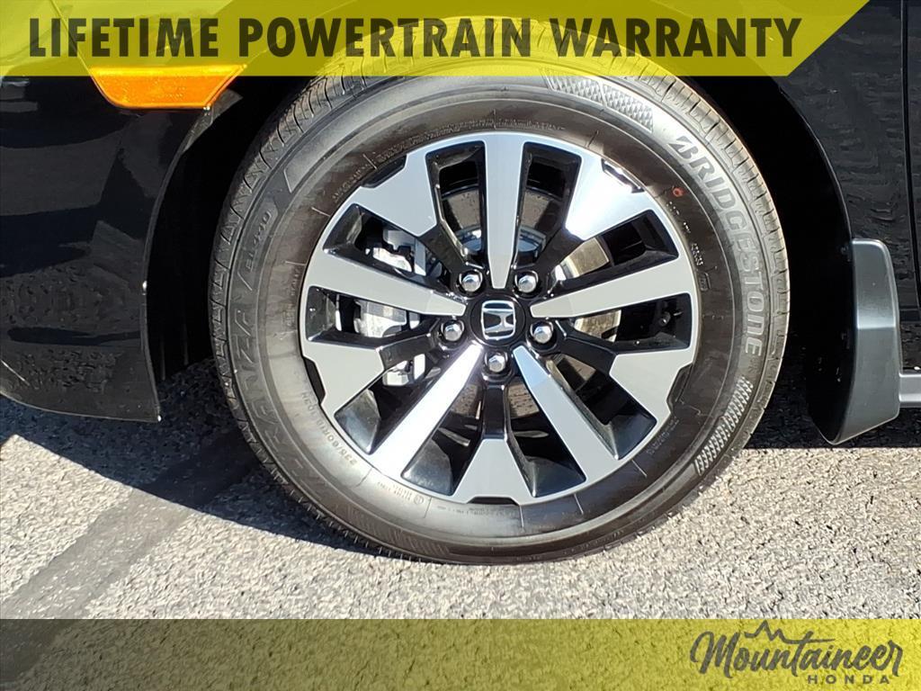 new 2026 Honda Odyssey car, priced at $44,655