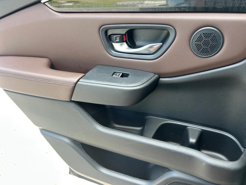 used 2023 Honda Pilot car, priced at $32,990