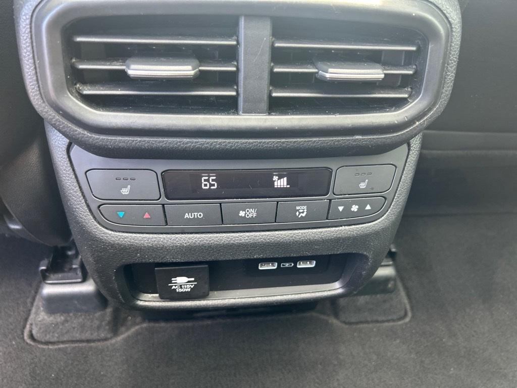 used 2023 Honda Pilot car, priced at $32,990