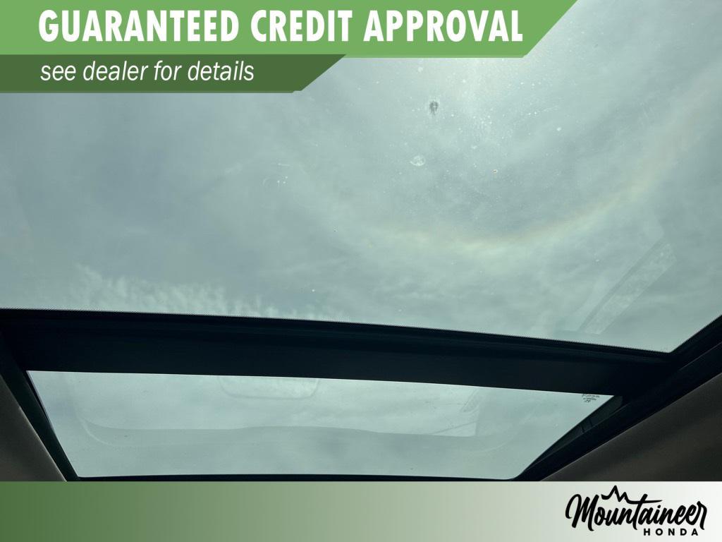 used 2023 Honda Pilot car, priced at $32,990