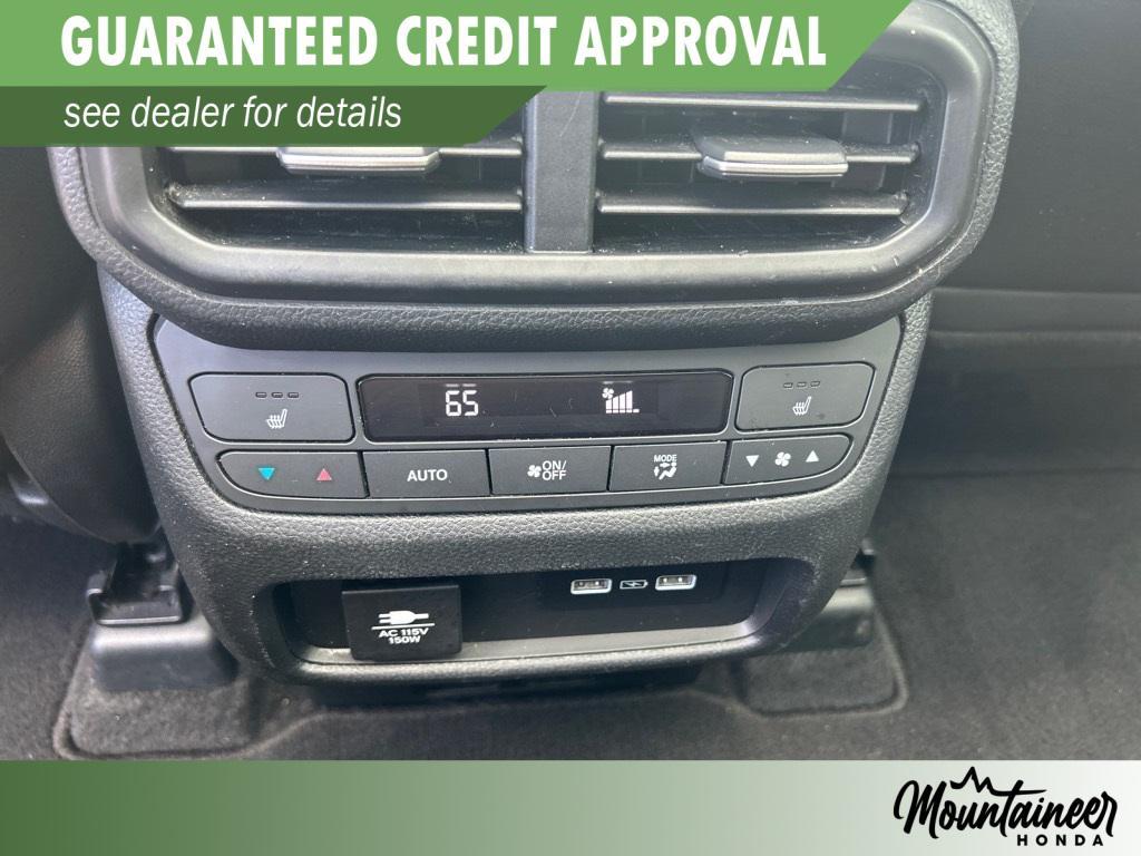 used 2023 Honda Pilot car, priced at $32,990