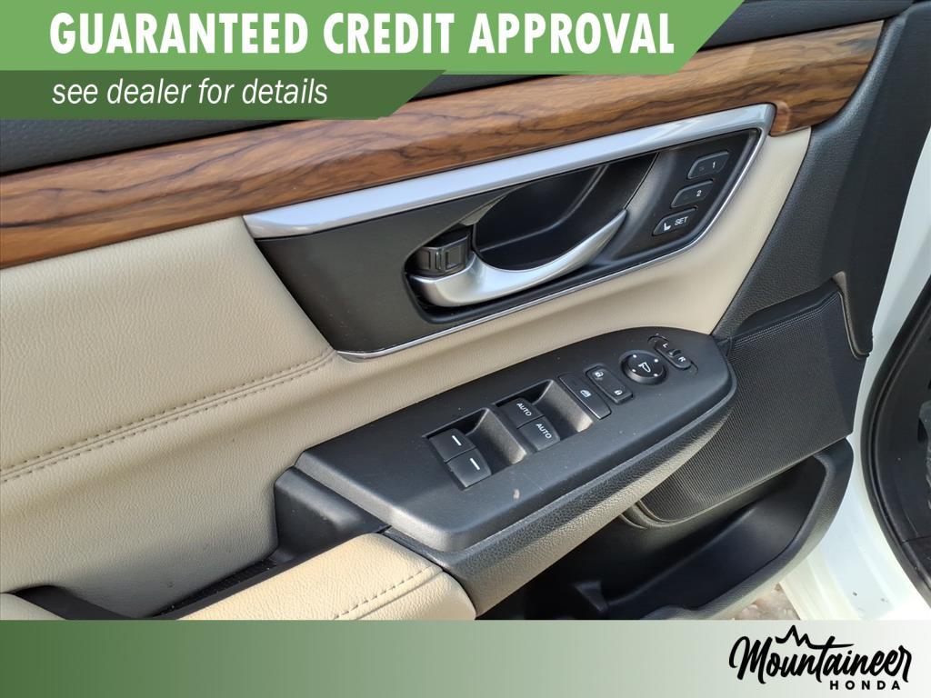 used 2017 Honda CR-V car, priced at $12,500