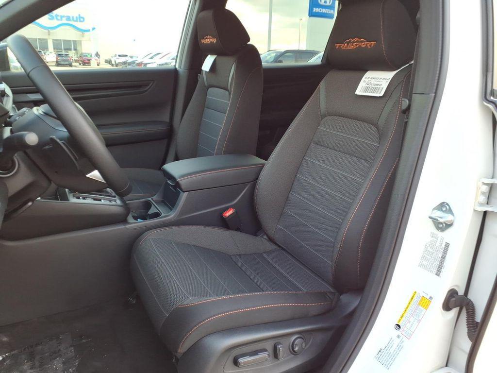 new 2026 Honda CR-V Hybrid car, priced at $38,764