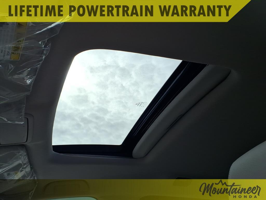 new 2026 Honda Odyssey car, priced at $44,655