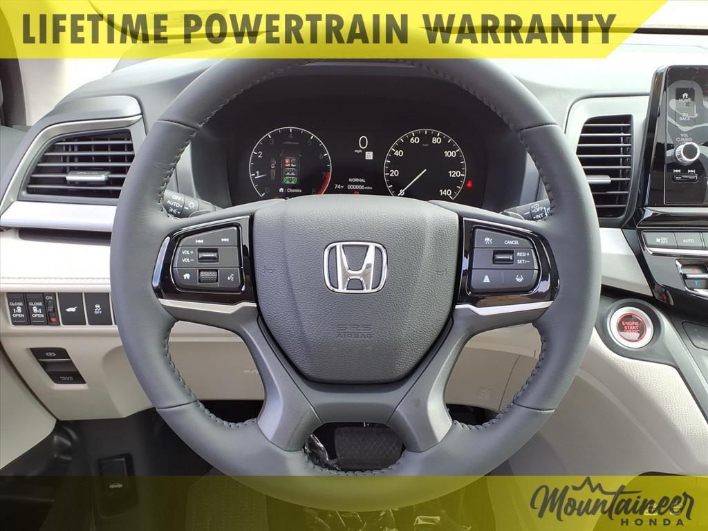 new 2026 Honda Odyssey car, priced at $44,655