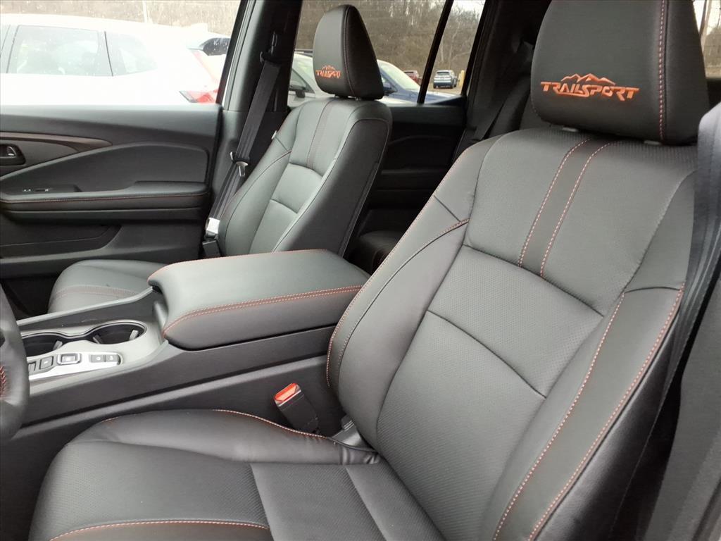 used 2026 Honda Ridgeline car, priced at $43,300