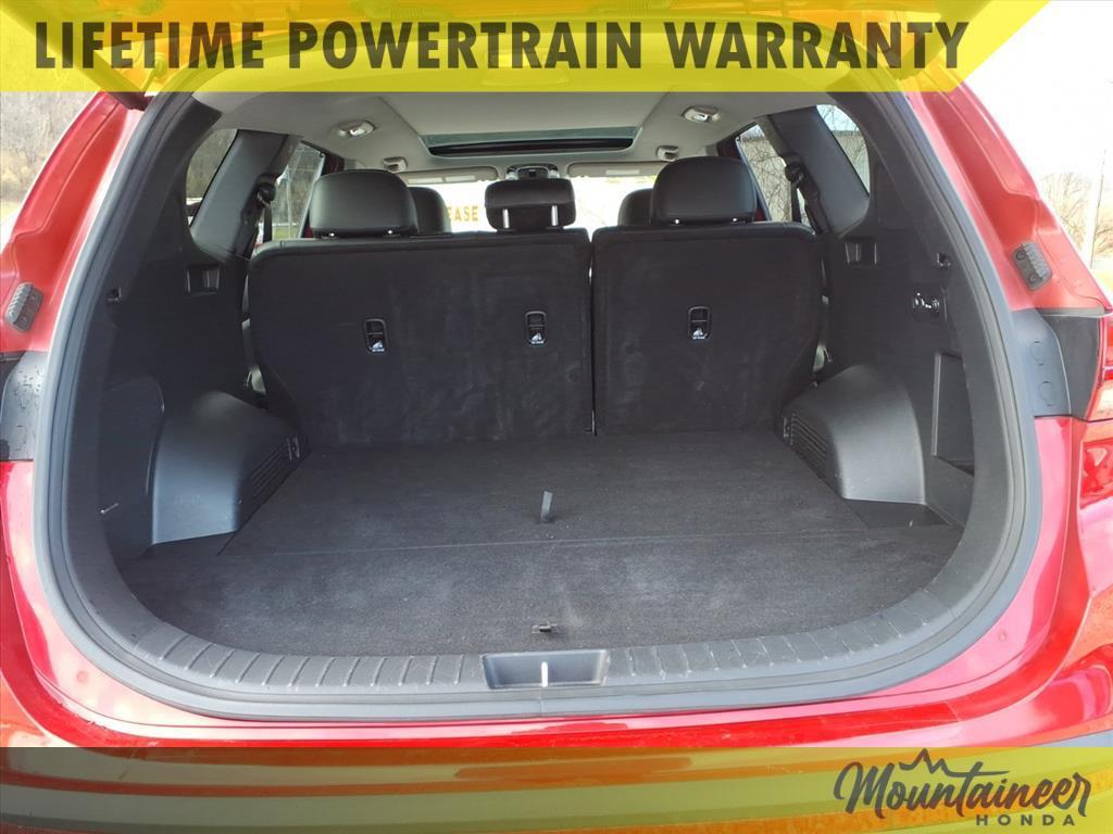 used 2023 Hyundai Santa Fe car, priced at $21,900