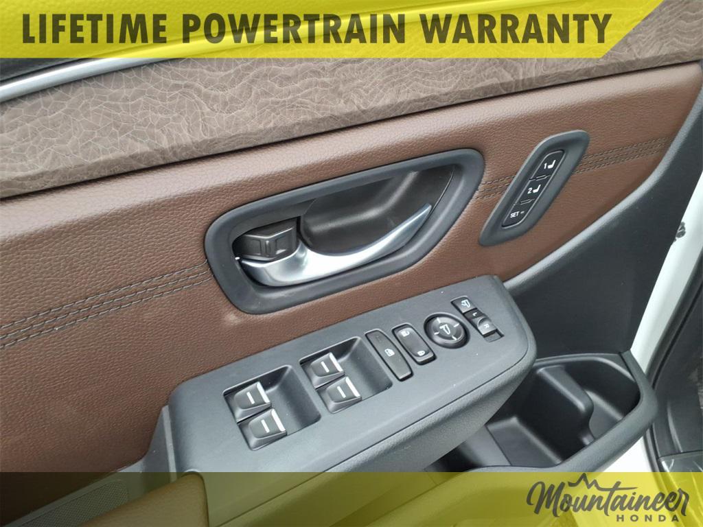 new 2026 Honda Pilot car, priced at $55,445