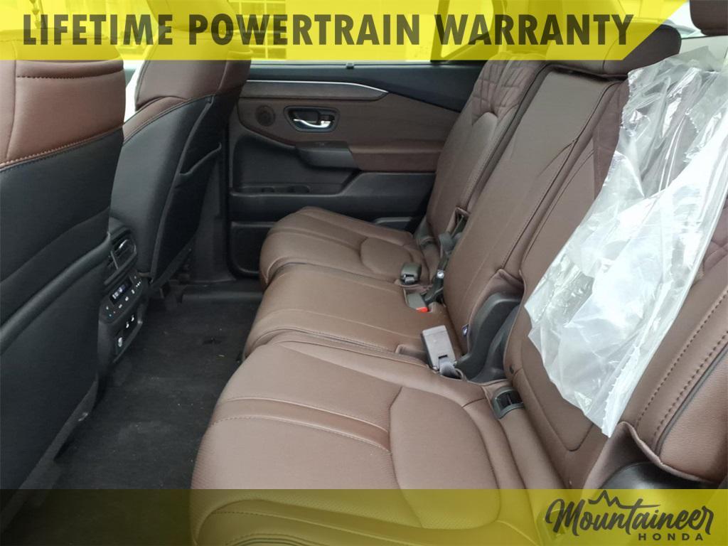 new 2026 Honda Pilot car, priced at $55,445