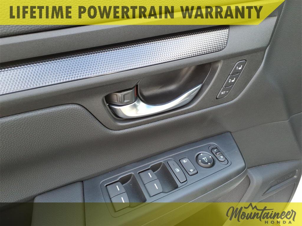 new 2026 Honda CR-V Hybrid car, priced at $40,115