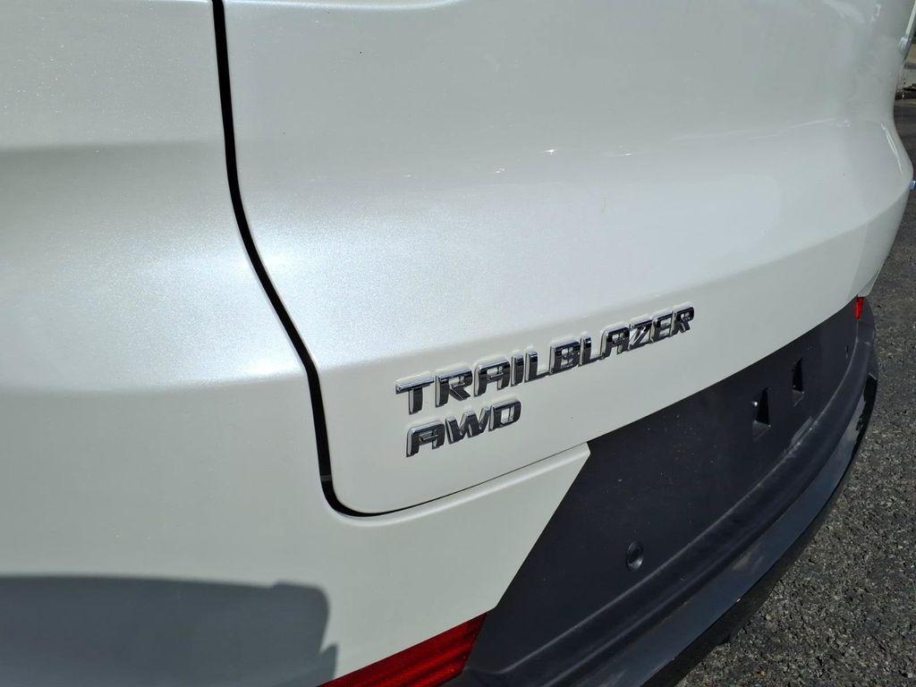 used 2026 Chevrolet TrailBlazer car, priced at $31,902