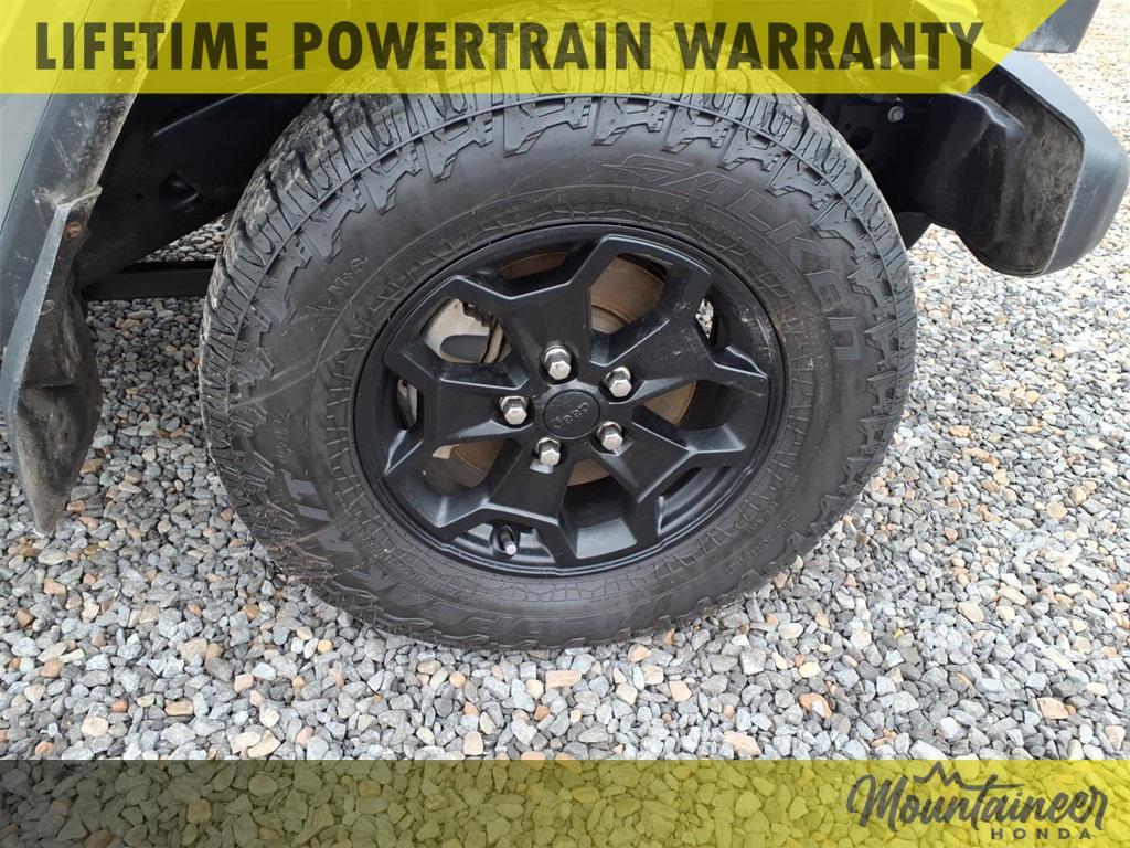 used 2021 Jeep Gladiator car, priced at $26,990