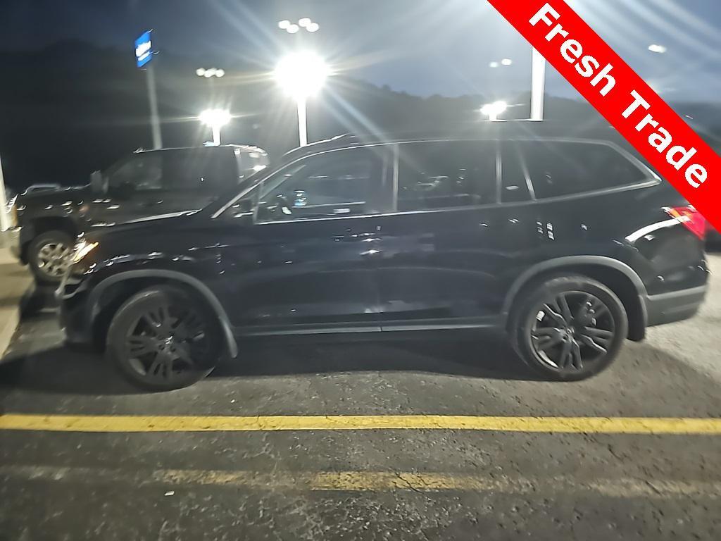 used 2021 Honda Pilot car, priced at $21,900