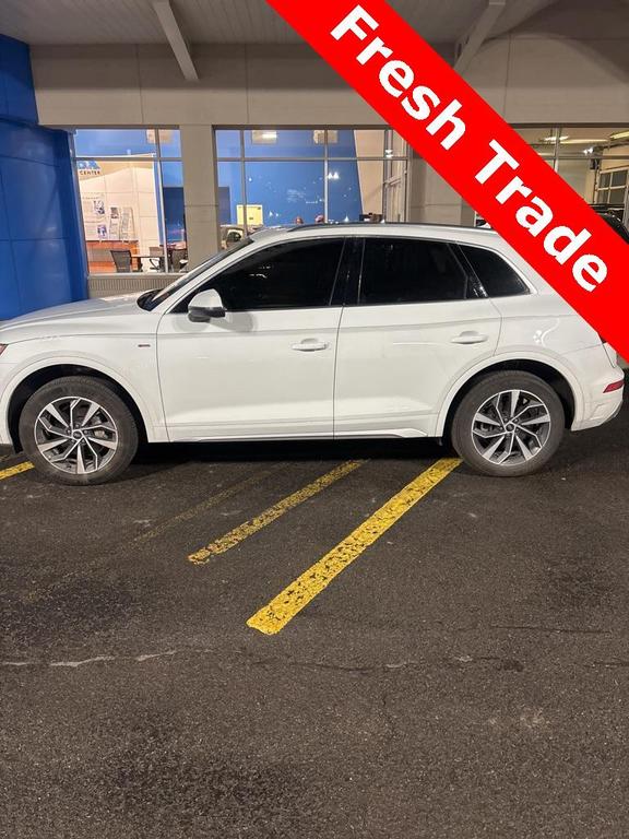 used 2023 Audi Q5 car, priced at $24,300