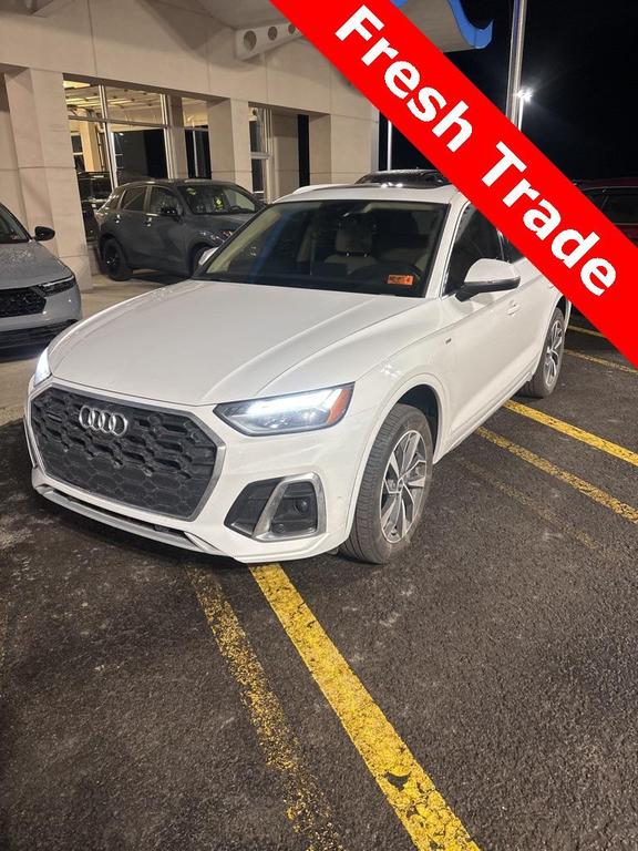 used 2023 Audi Q5 car, priced at $24,300