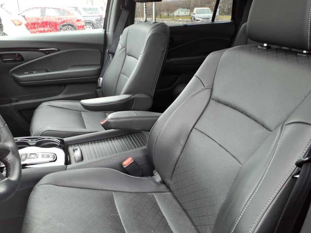 used 2023 Honda Passport car, priced at $35,990