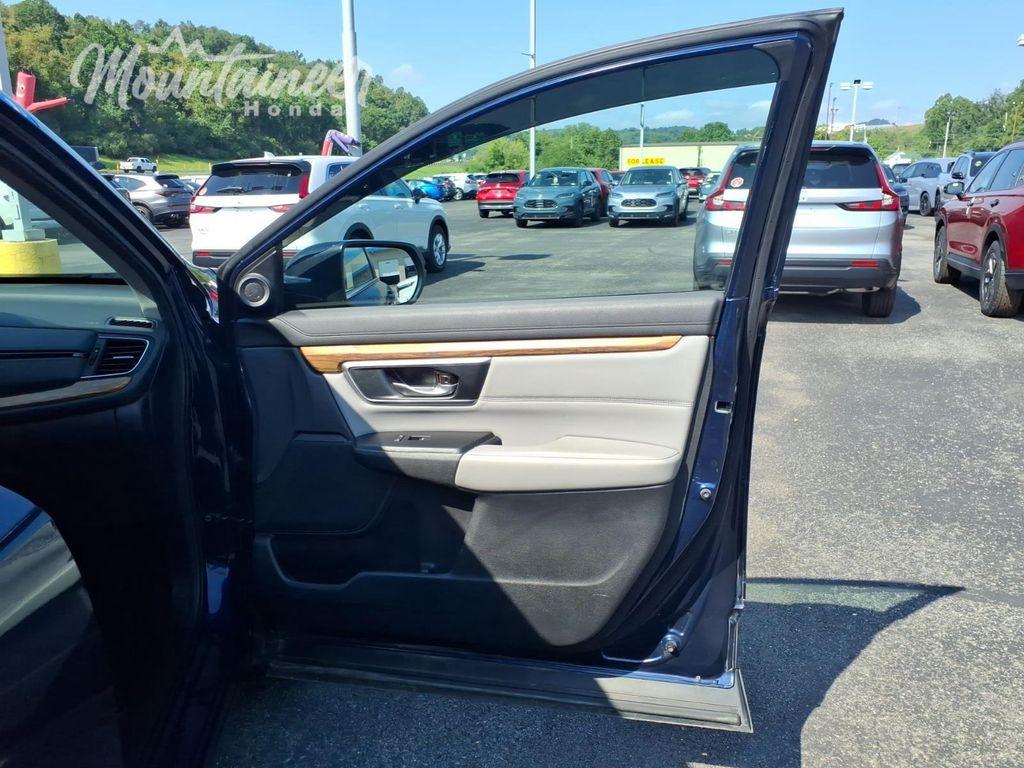 used 2018 Honda CR-V car, priced at $24,034